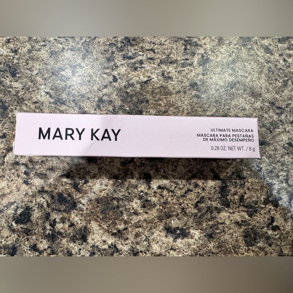 Mary Kay Ultimate Mascara in Black Brown, 222585